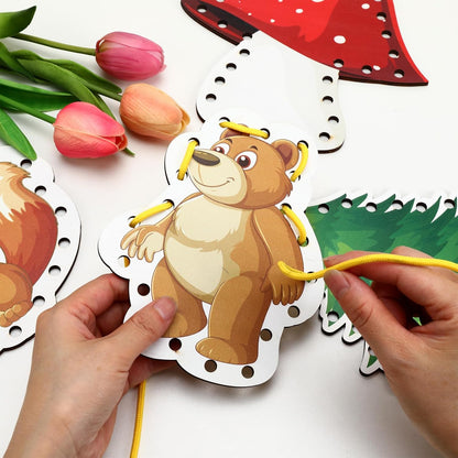 Montessori Wooden-Lacing Cards, Fine Motor Skills, Cute Bear Lacing Cards (Forest)