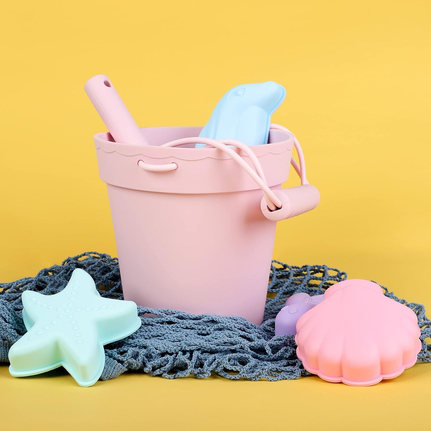 BLUE GINKGO Silicone Beach Toys - Modern Baby | Travel Friendly Toys Set | Silicone Bucket, Shovel, 4 Sand Molds, Beach Bag | Sand Toys for Toddlers, Kids - Yellow