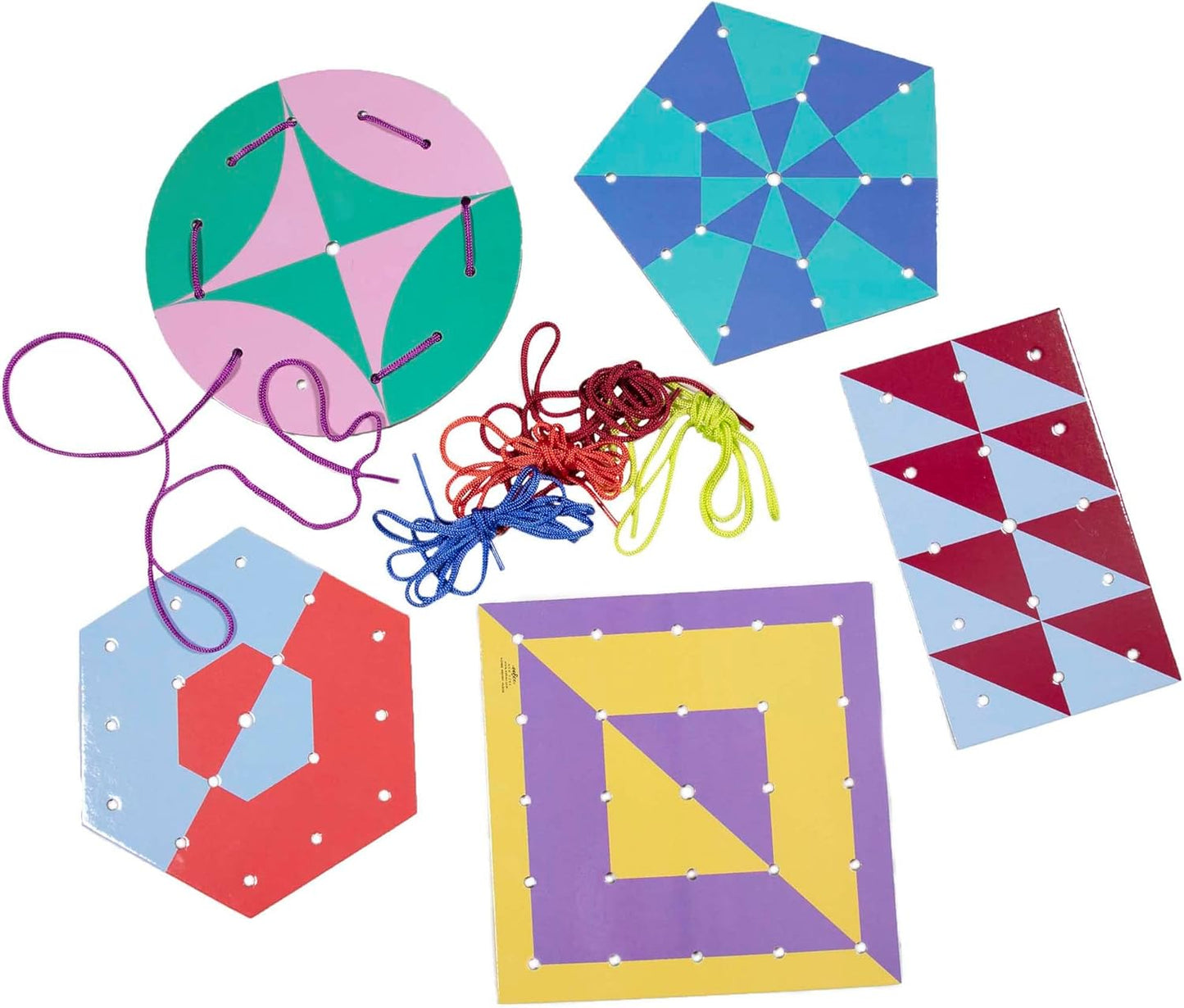 eeBoo Shapes & Patterns Lacing Cards/Set of 5 Cards/Ages 3+ (LCGEO)
