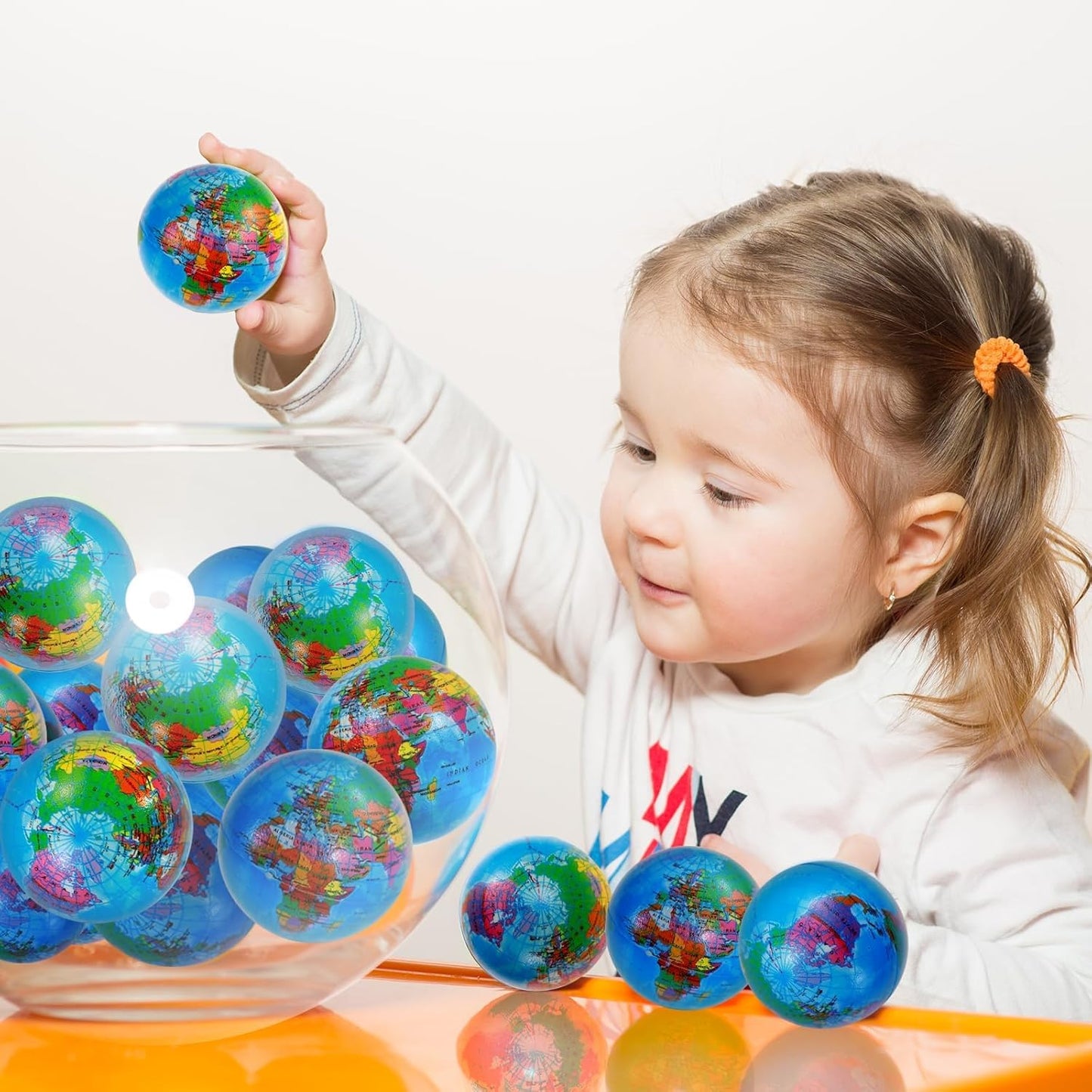 60 Pcs Globe Squeeze Balls Bulk,2.5 inch Earth Stress Relief Balls,Soft Foam Stress Ball Toy for Finger Exercise, Foam Squeezable Balls Classroom School Office Party Favors