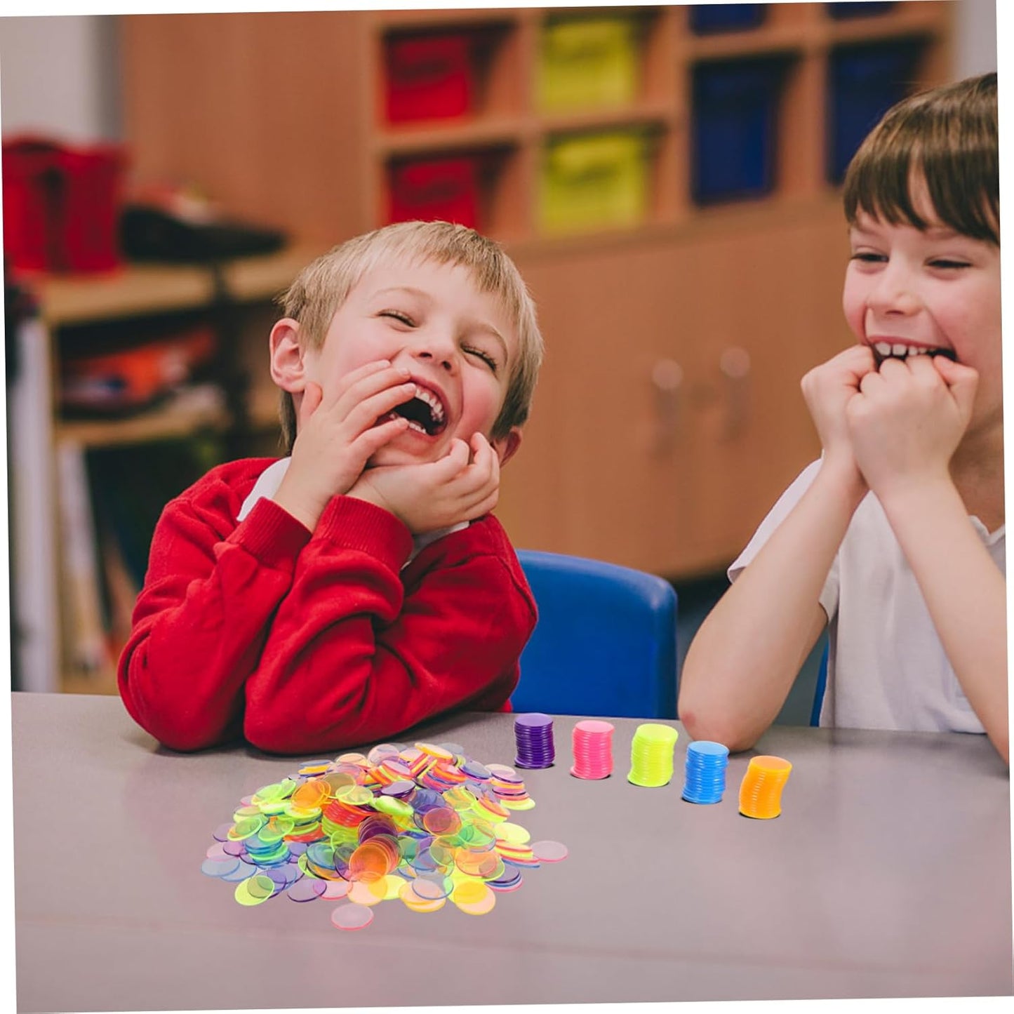 300pcs Bingo Counting Chips Markers for Gaming Parties Educational Activities Lightweight Convenient Bingo Game Props for Family Fun