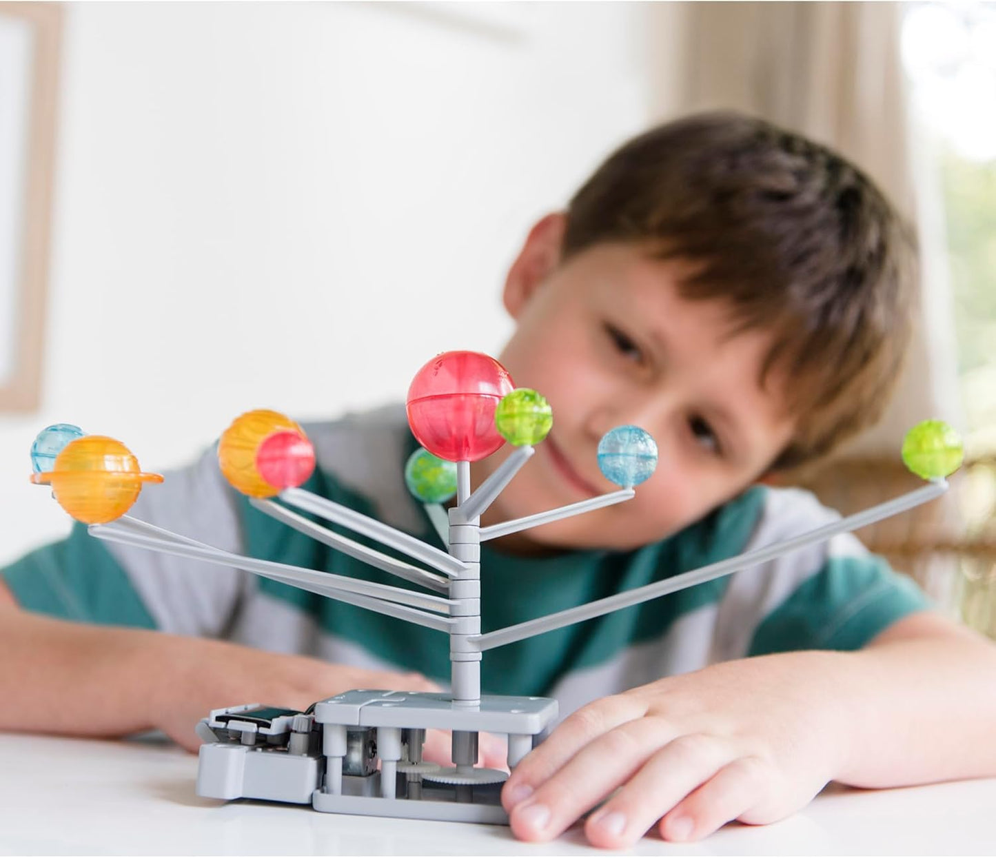 4M: Green Science: Solar System - DIY Motorized Rotating Planetarium Model, Solar & Battery Hybrid Power, STEM Building & Activity Set, Kids Ages 5+