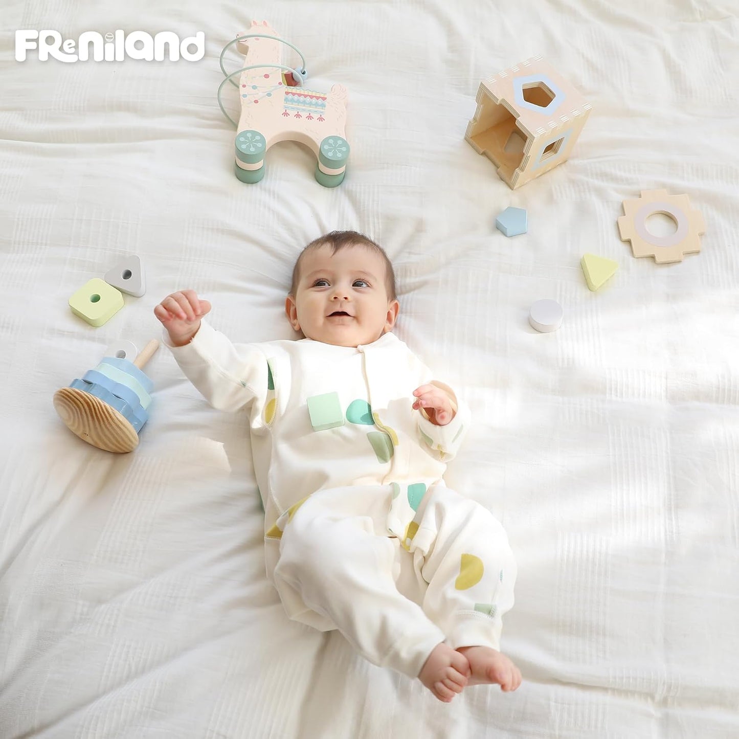 FReniland Montessori Toys for 1 Year Old，3-in-1 Wooden Baby Toys，Wooden Stacking Toy，Toddler Shape Sorting Cube, Giraffe Ring Toy,Newborn Baby Gift Sets for Boys and Girls