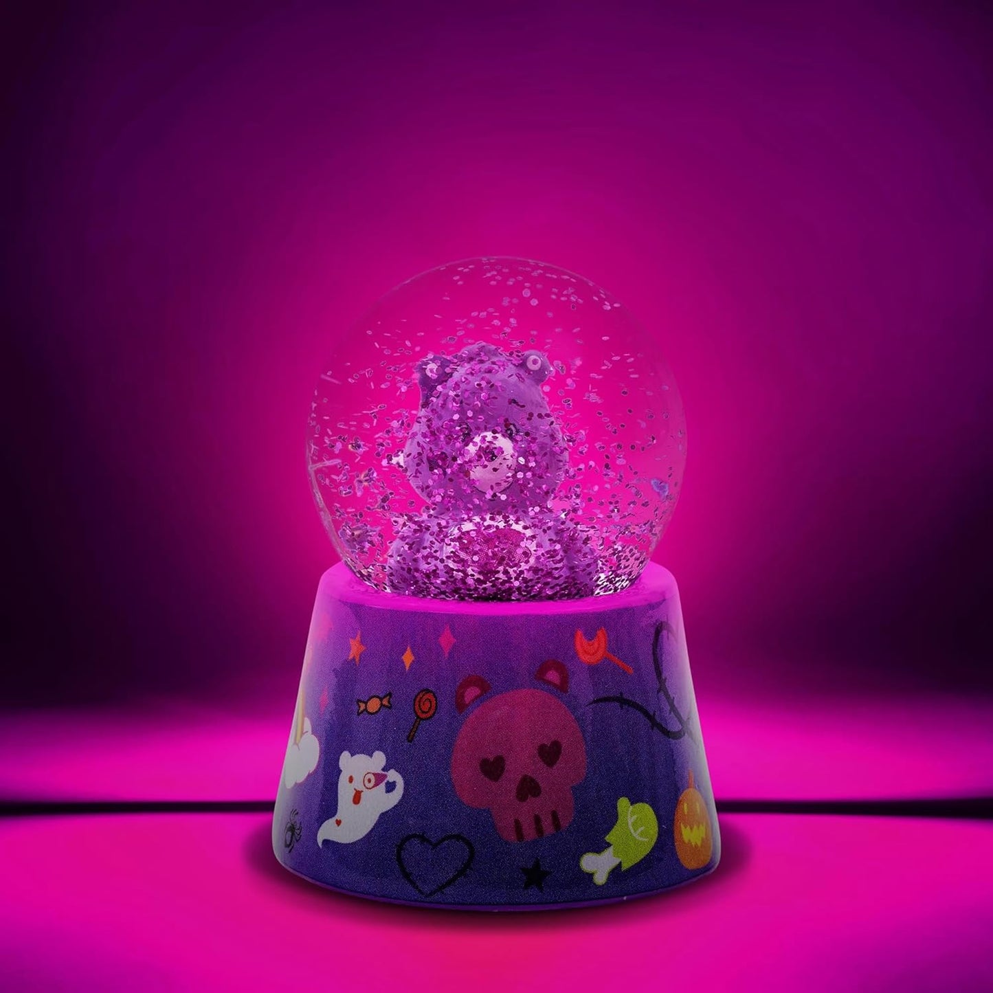 Silver Buffalo Disney Mickey and Friends Mini Light Up Snow Globe│Minnie Mouse│3.8 Inches Tall, 45mm (Small) - Colors A