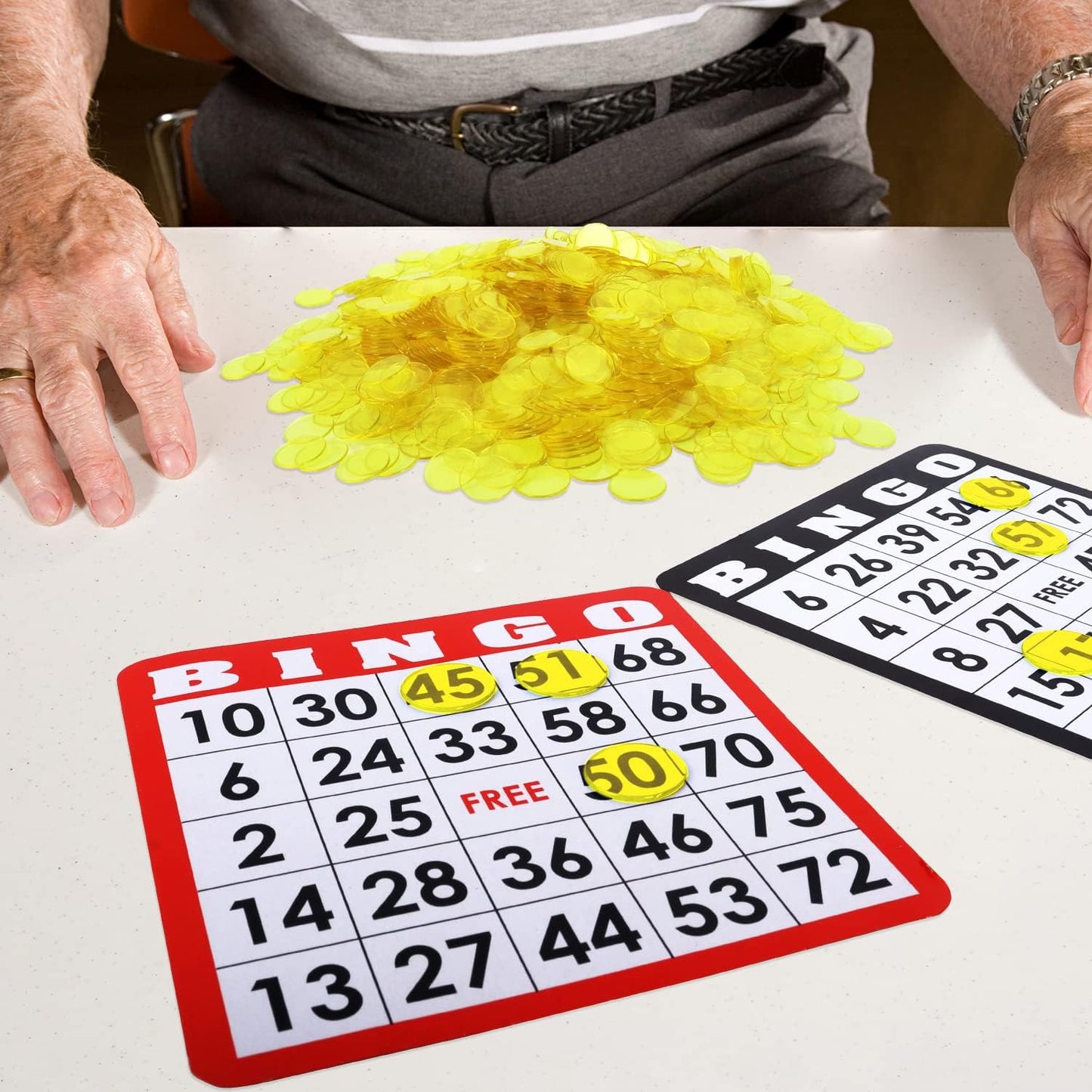 GSE Games & Sports Expert Blue Bingo Chips, 500 Pieces 3/4-Inch High-Contrast Transparent Counting Chips for Bingo Games, Parties