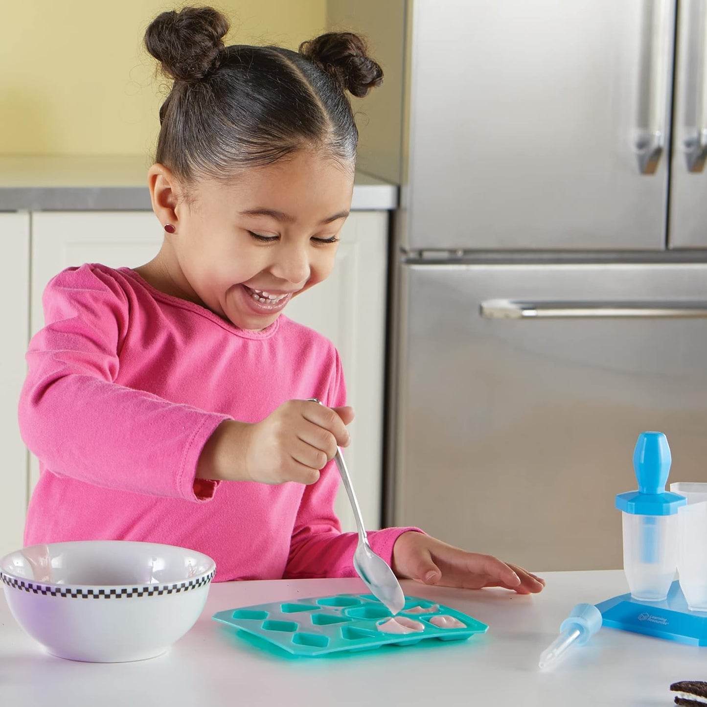 Learning Resources Splashology! Water Lab Science Kit, STEM Playtime, Water Activities, 19 Pieces, Ages 3+