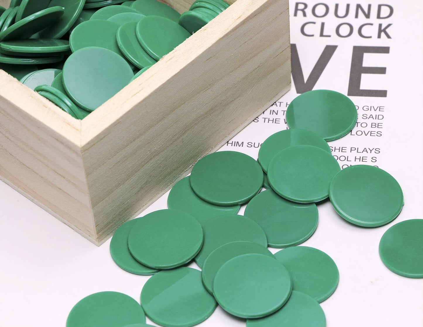 Shapenty 25mm/1 Inch Small Plastic Learning Counters Disks Chip Counting Discs Markers for Math Practice and Poker Chips Game Tokens with Storage Box,120PCS (Yellow)