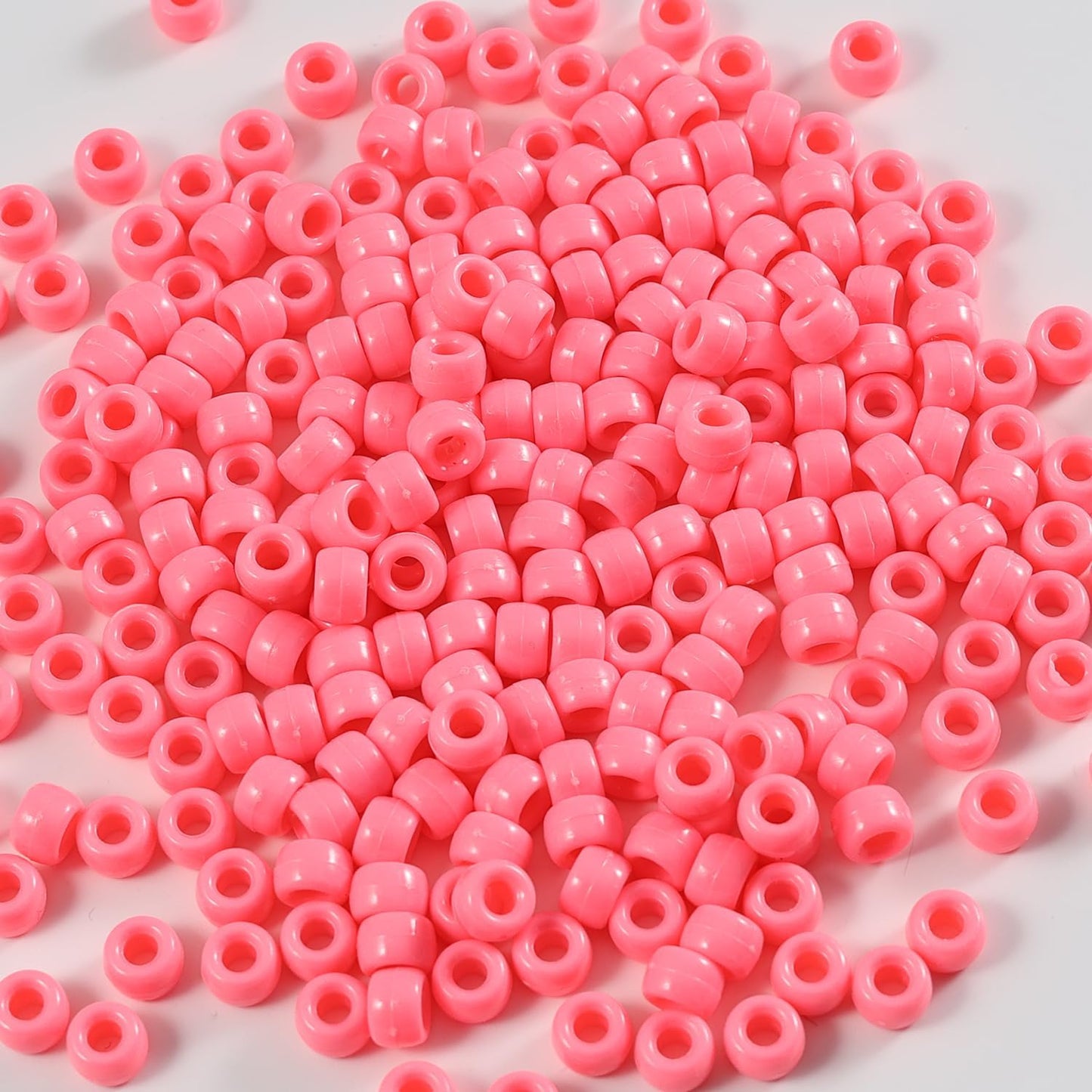 Gxueshan 1000 Pcs Acrylic Black Pony Beads 6x9mm Large Hole Pen Hair Kandi Beads Bulk for Friendship Bracelet Necklace Jewelry Making Earring Braiding Kit