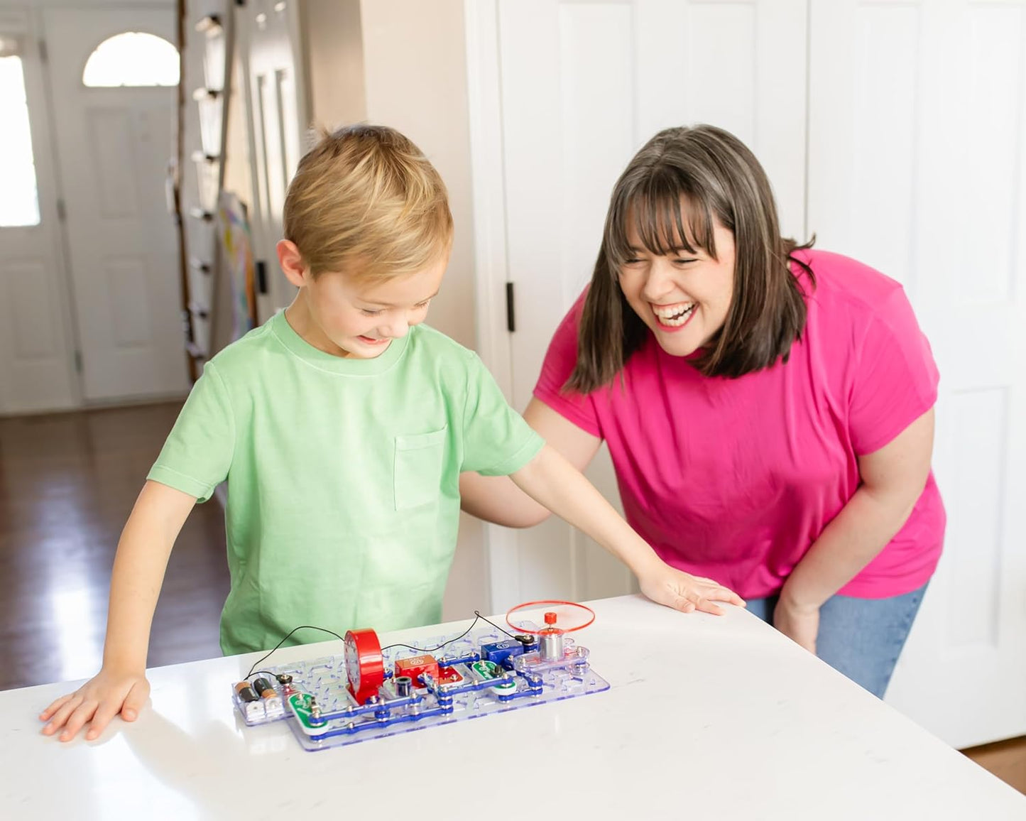 Snap Circuits Classic SC-300 Electronics Exploration Kit | Over 300 Projects | Full Color Manual Parts | STEM Educational Toy for Kids 8+ 2.3 x 13.6 x 19.3 inches
