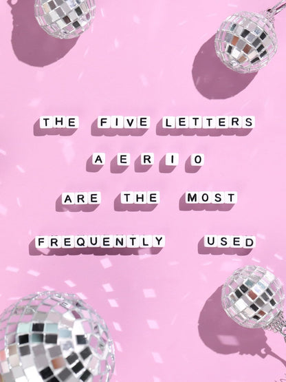 DoDoBeads 1270 Pcs Letter Beads Kit, White and Colorful Square Acrylic Alphabet Beads with Extra Vowels, Numbers & Spacers, Perfect for Friendship Bracelets