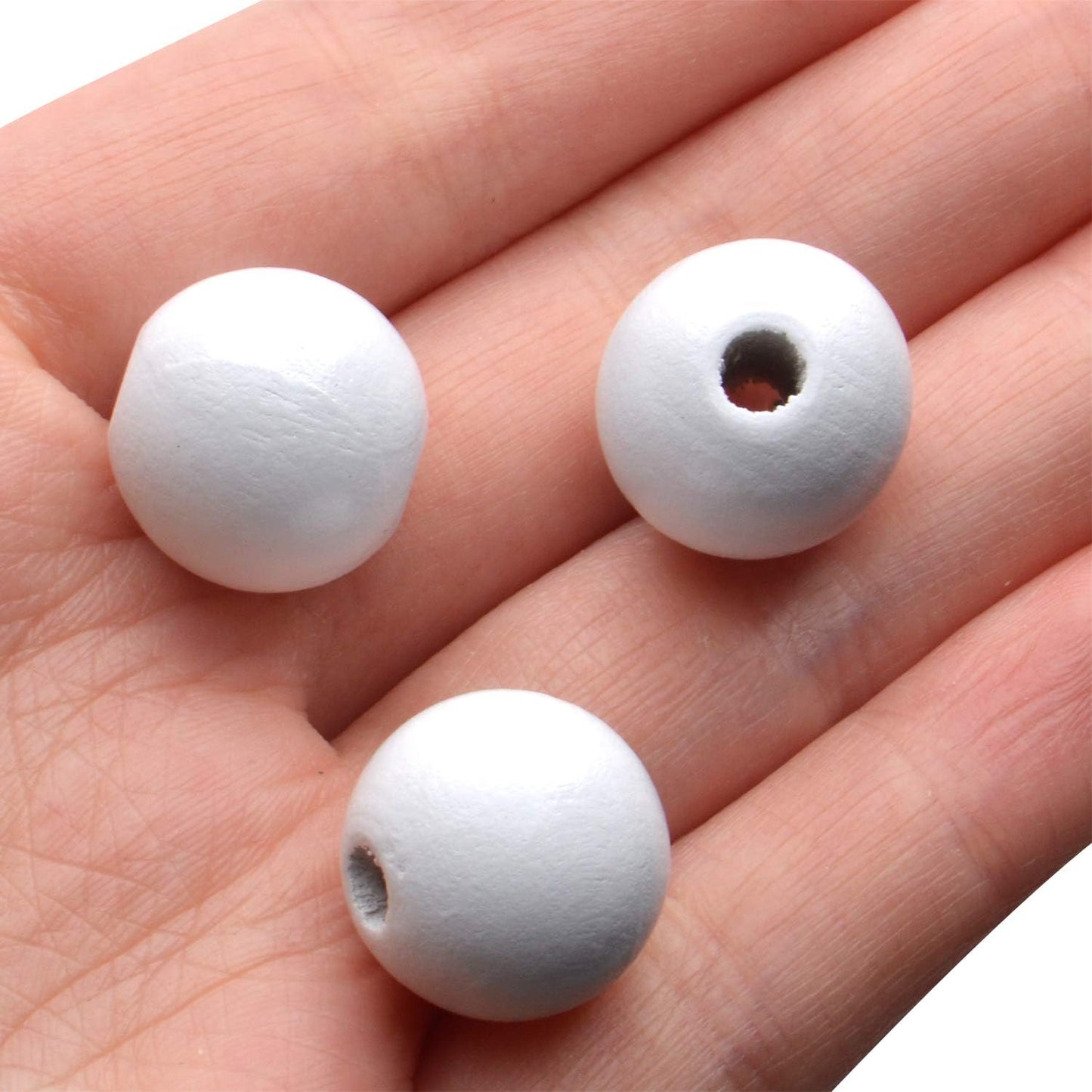 Aylifu Round Wooden Beads, 50 pcs 25mm Natural Unfinished Wooden Spacers for DIY Crafts Jewelry Making, White, Hole: 5mm