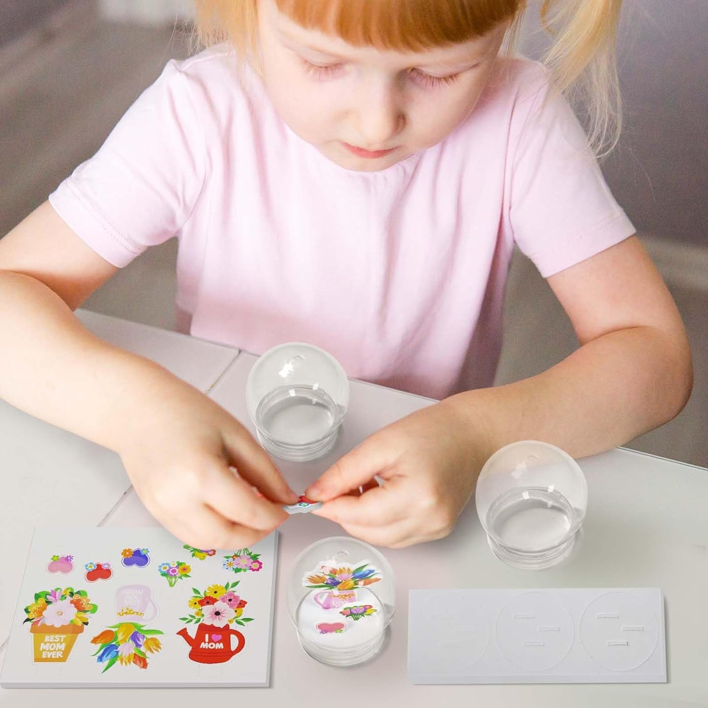 Cinrobiye 12 Pack Mother's Day Snow Globe Craft Kit for Kids, DIY Glitter Flower Water Globe Set with Stickers & Base, Preschool Classroom Activity, Handmade Gift for Mom Party Favors
