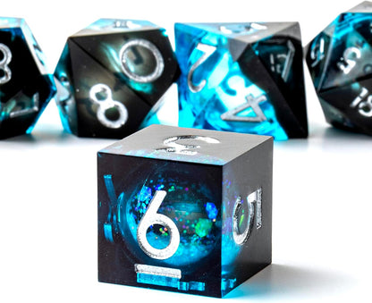 Liquid Core DND Dice Set, 7pcs Sharp Edge Dice for Role Playing Dungeons and Dragons Ttrpg with Gift Box, Handmade Resin D&D Dice RPG Role Playing Games Dice Set(Blue Gold)