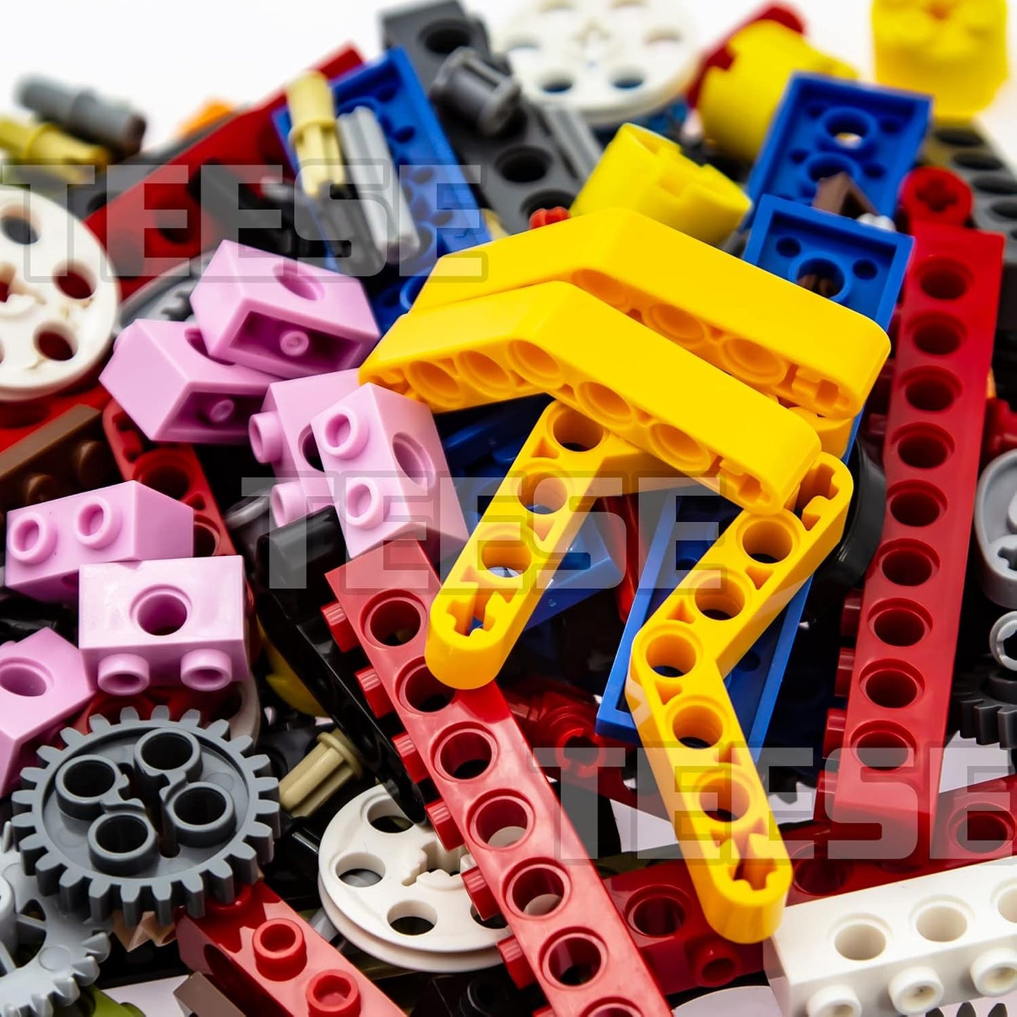 TEESE 184pcs Technic-Beam-Gears-Axles-Pins-Wheels-Tires, Compatible with Technic-Parts, for STEM-MOC-EV3-Project-Track-Car-Bulk- Blocks (Random Color)