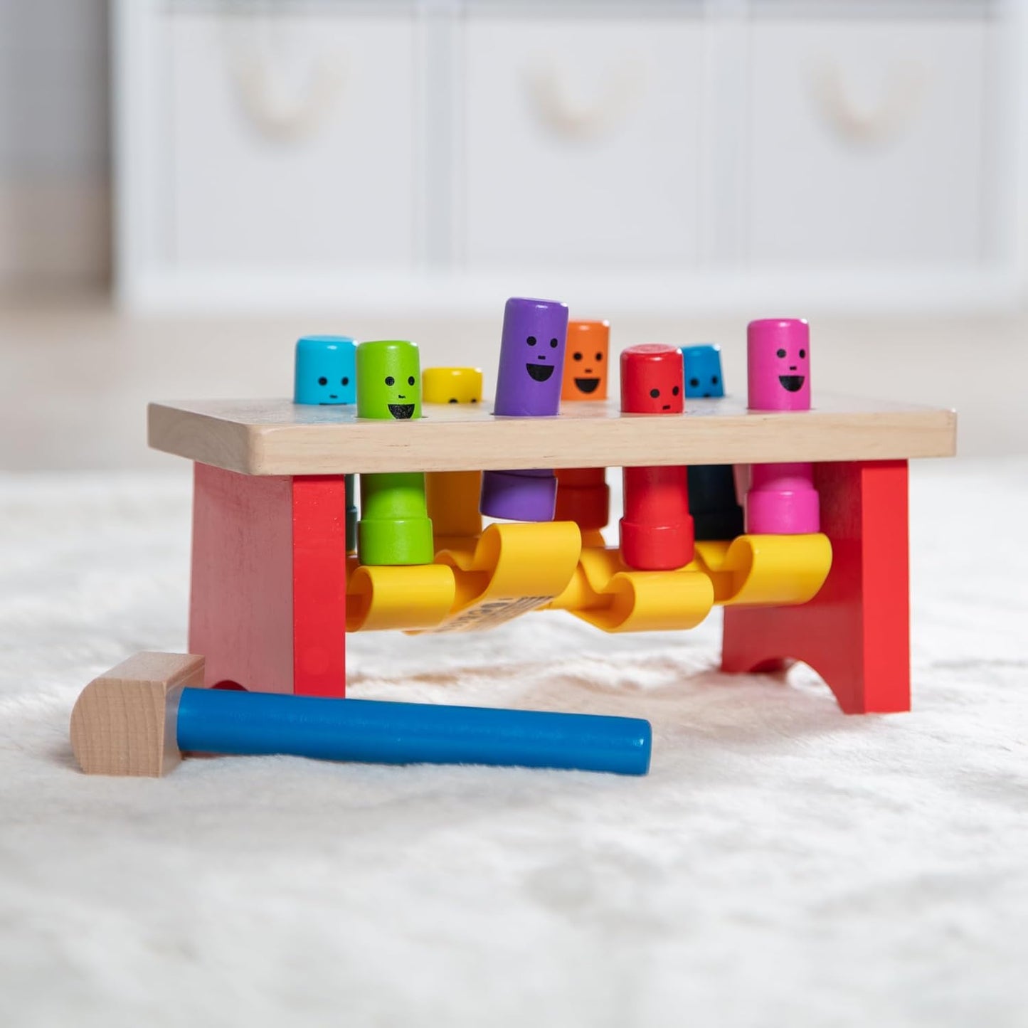 MeMelissa & Doug Deluxe Pounding Bench Wooden Preschool Learning Toy with Mallet Classic Wooden Toddler Toys for Ages 2+Lissa & Doug Deluxe Pounding Bench Wooden Preschool Learning Toy with Mallet