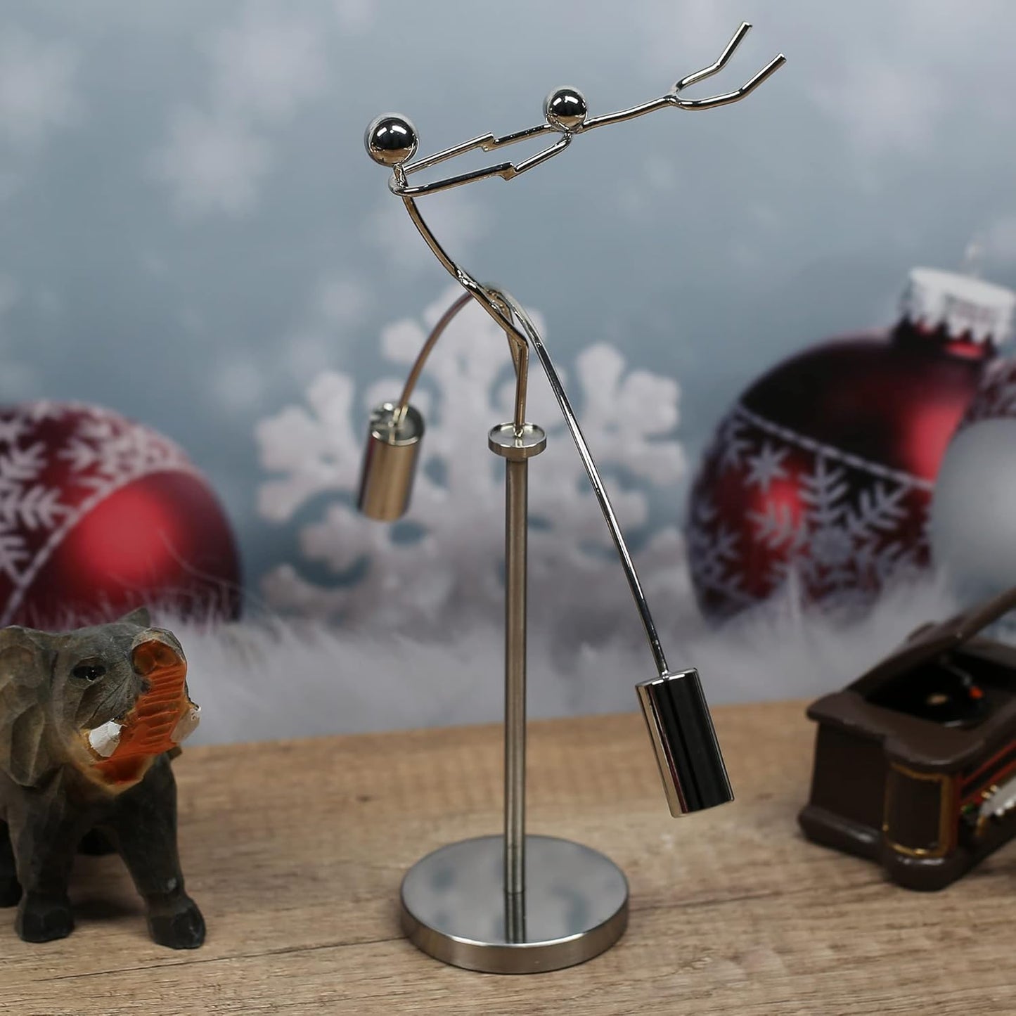 Sunnytech Steel Balance Physics Toy Weightlifter Kinetic Art Balance Toy Balancing Decompressive Science Home Office Toy for Desk Decor WJ020