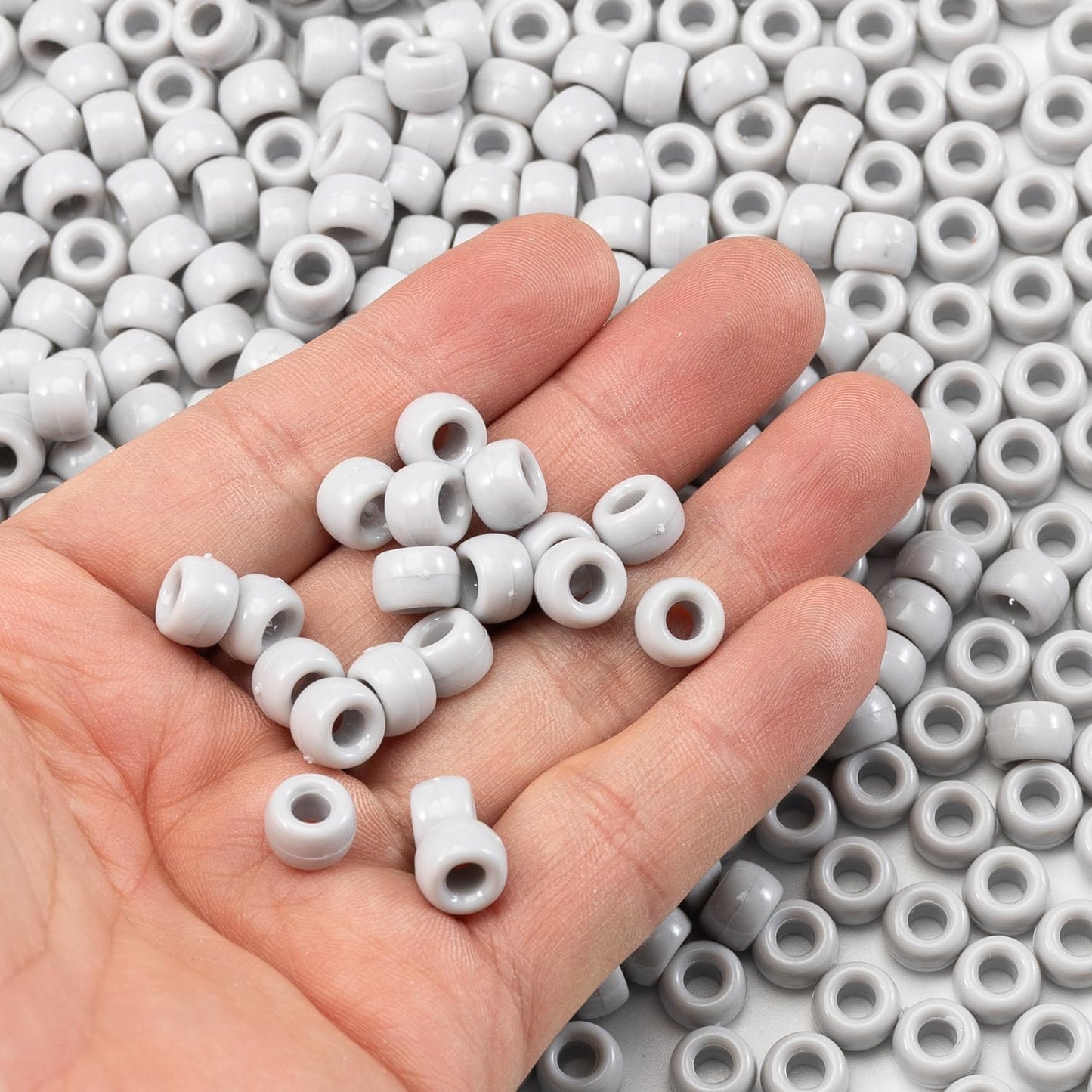 Gxueshan 1000 Pcs Acrylic Black Pony Beads 6x9mm Large Hole Pen Hair Kandi Beads Bulk for Friendship Bracelet Necklace Jewelry Making Earring Braiding Kit