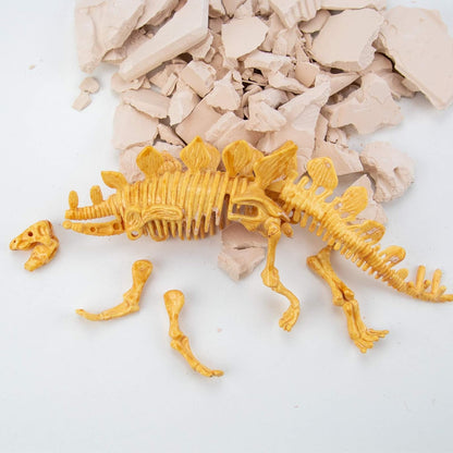 Science4you Triceratops Dinosaur Fossil Digging Kit - Excavate and Assemble 10 Dino Bones, Dinosaur Archeology and Paleontologist Toys, Games, Gifts for Boys and Girls Age 6 7 8 9 10+