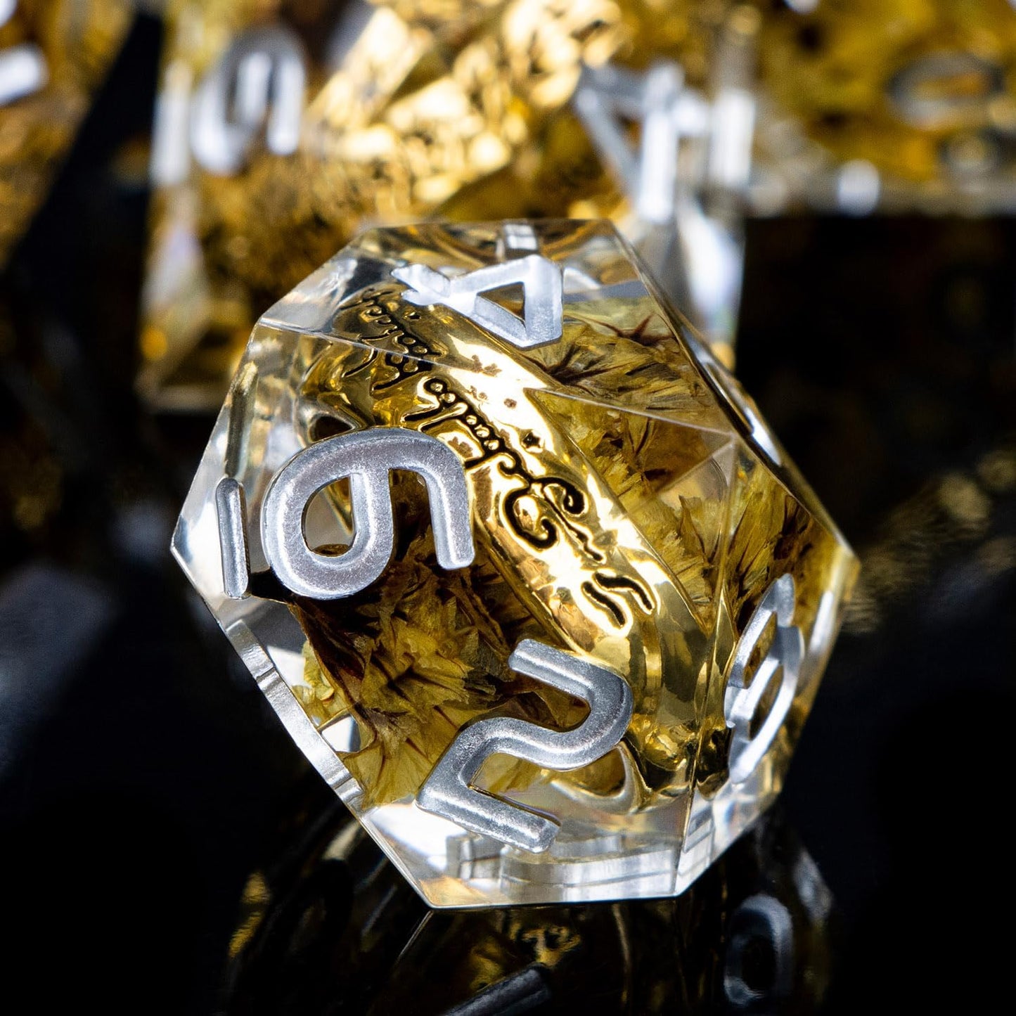 Magic Golden Ring DND Dice Set Sharp Edge Red Resin Dice with Box, for use with Dungeons Dragon RPG D&D Tabletop Games Lord D and D Polyhedral Dice Set