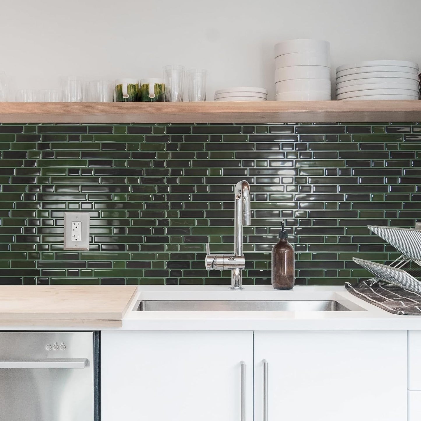Art3d 10-Sheet Heavy-Duty Peel and Stick Backsplash, Waterproof Wall Tiles Stick on Kitchen Backsplash Living Space, Carrara Grey