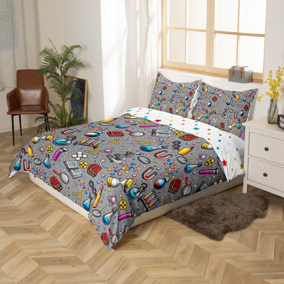Laboratory Bedding Set Chemistry Lab Duvet Cover For Kids Teen Boys Girls Test Tube Microscope School Graffiti Comforter Cover Chemical Elements Science Theme Bedclothes 2Pcs Twin Size Gray