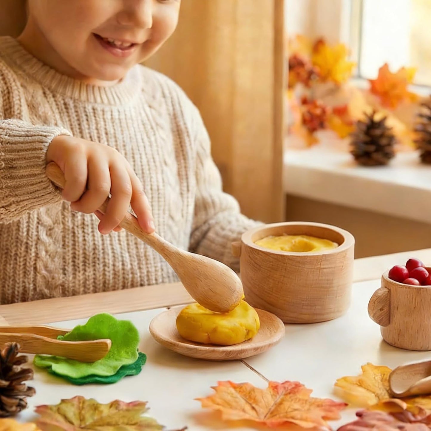 Hiceeden Set of 11 Wooden Sensory Bin Tools for Kids, Sensory Scoops and Tongs Toys with Bag, Waldorf Montessori Toys for Fine Motor Skill Learning