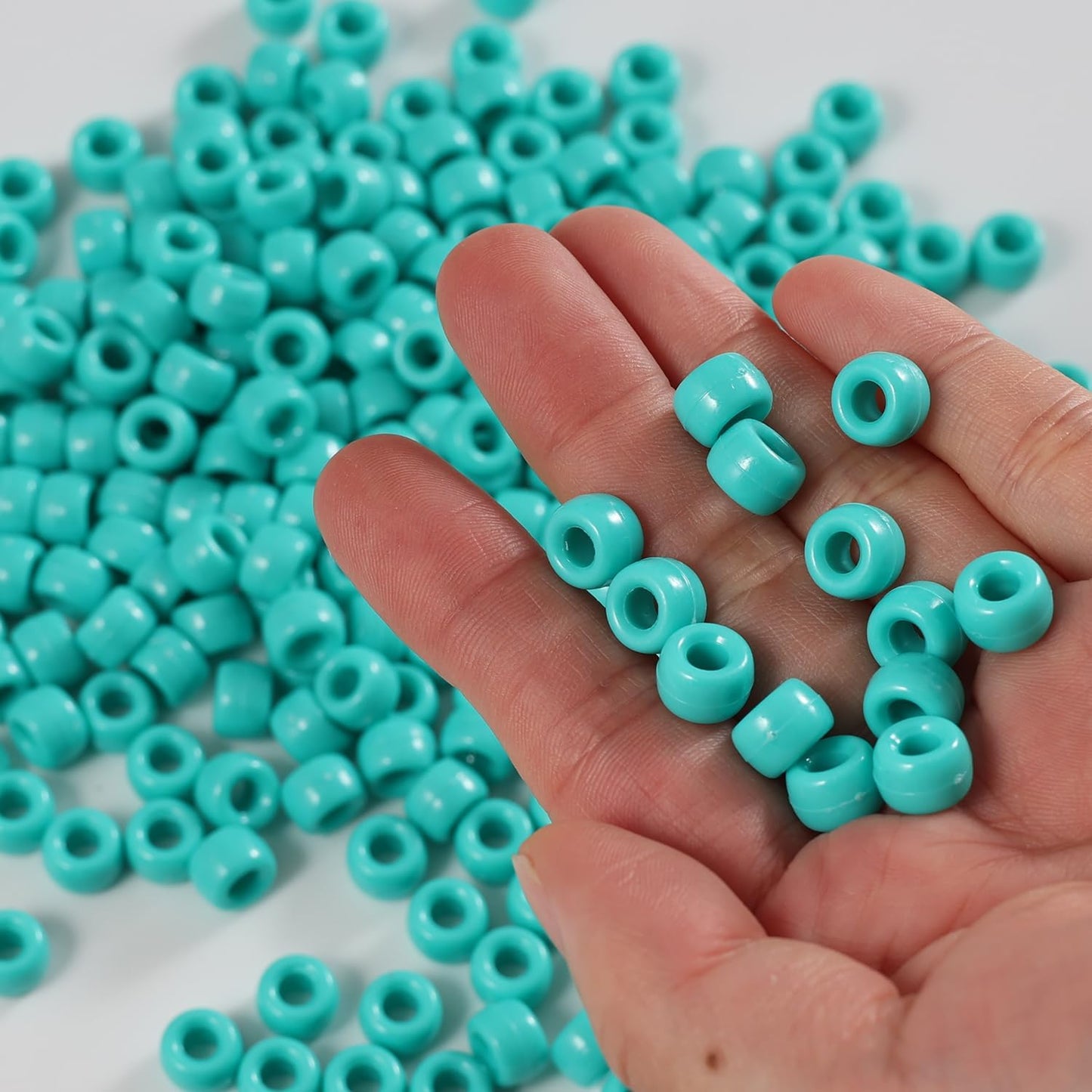 Gxueshan 1000 Pcs Acrylic Black Pony Beads 6x9mm Large Hole Pen Hair Kandi Beads Bulk for Friendship Bracelet Necklace Jewelry Making Earring Braiding Kit