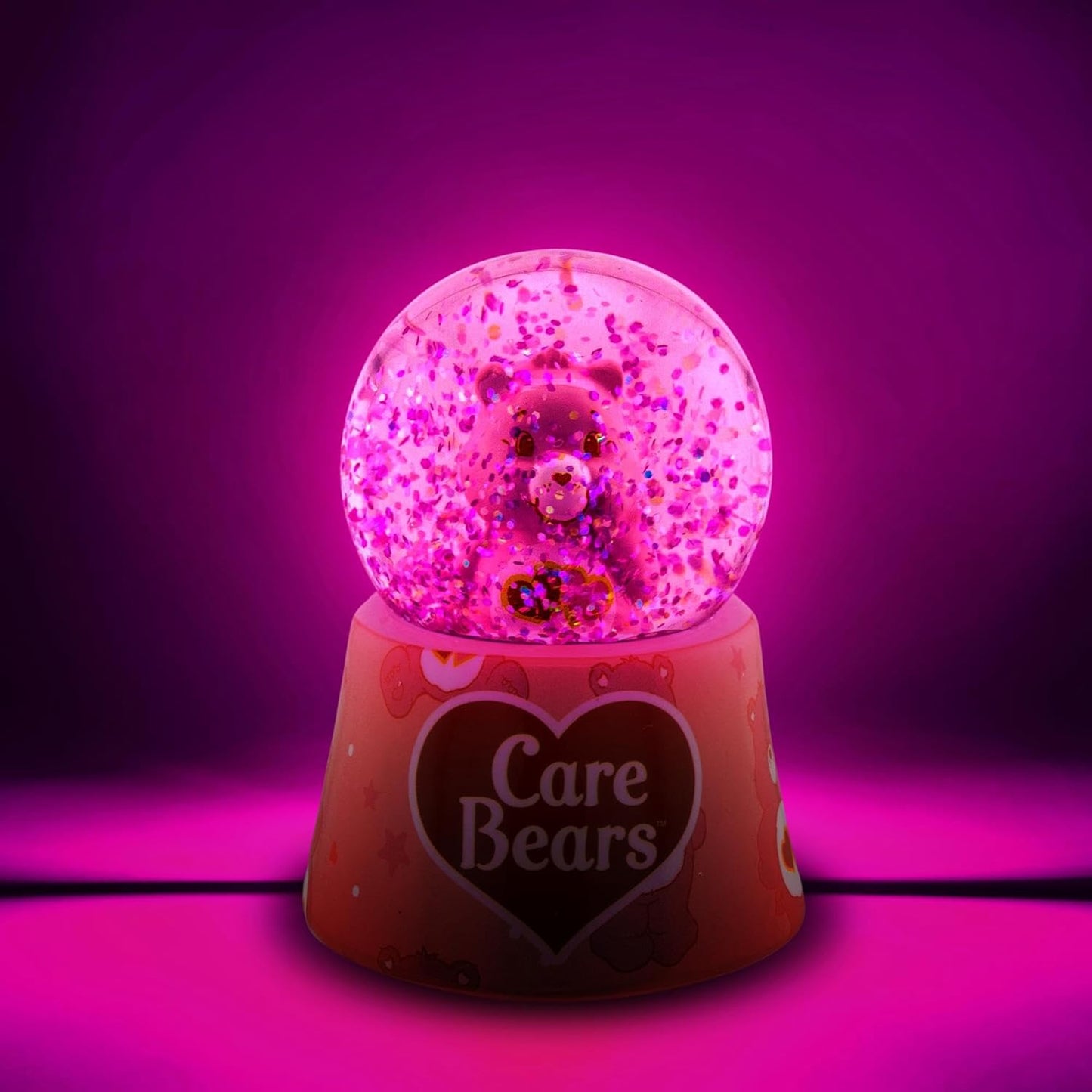 Silver Buffalo Disney Mickey and Friends Mini Light Up Snow Globe│Minnie Mouse│3.8 Inches Tall, 45mm (Small) - Colors A