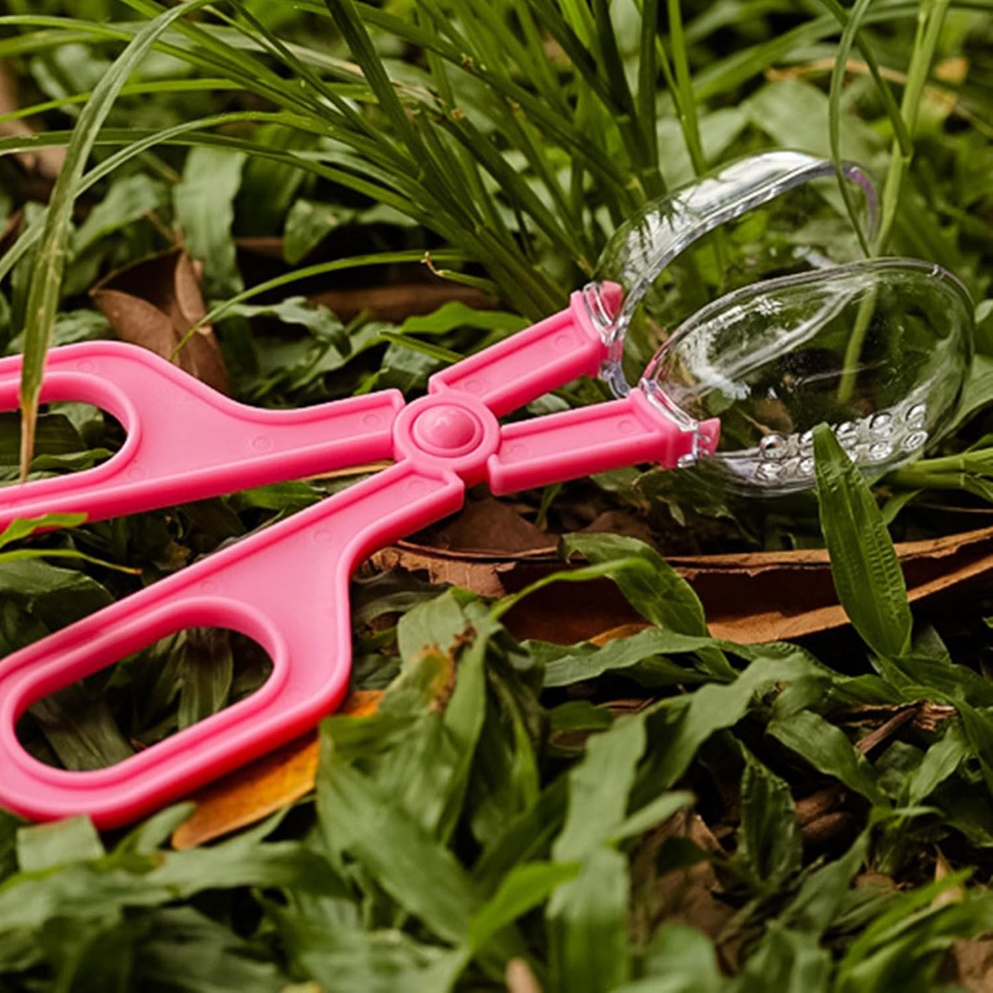 10pcs Gogga Catcher Scissors Tongs Tweezers Scooper Clamp Kids Toy Tool for Professional Pet Shops