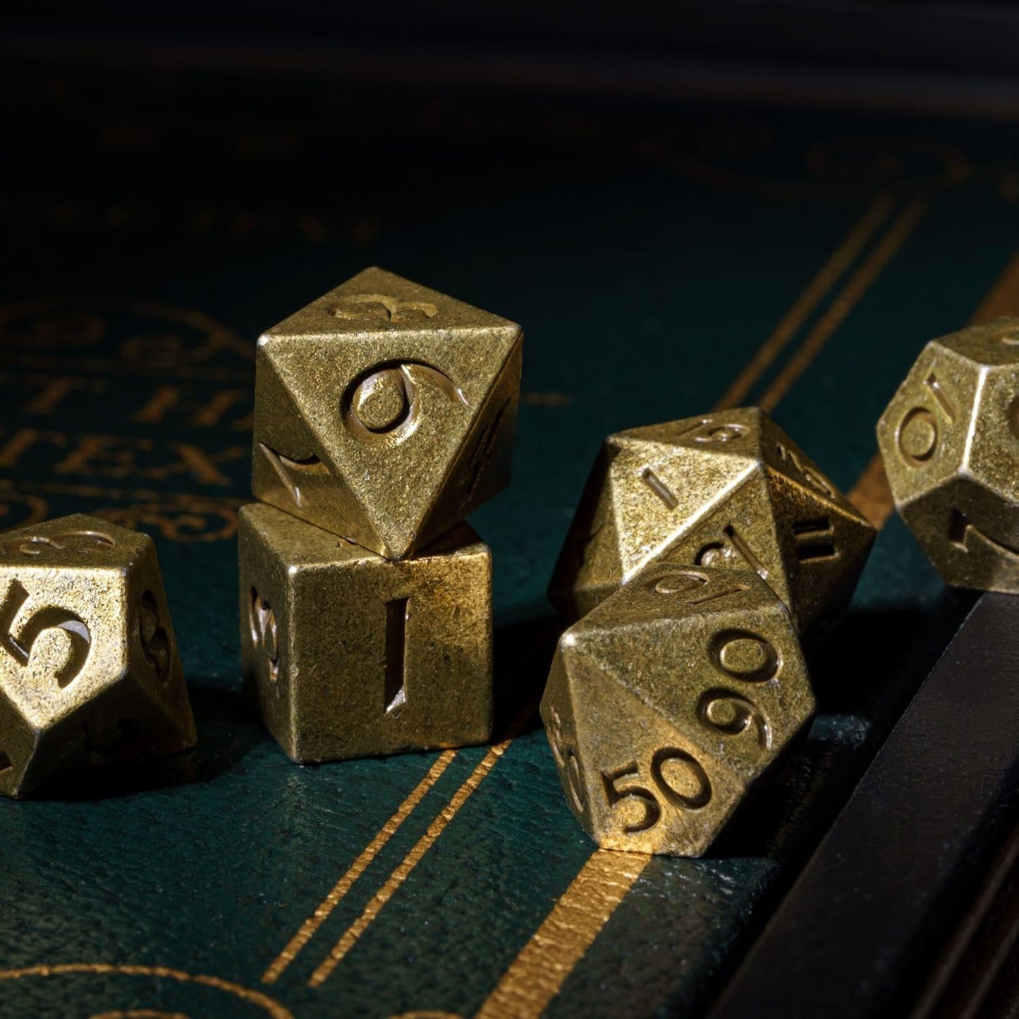 UDIXI Steampunk Metal Dice Set, 7 Die Polyhedral DND Dice Set for D&D Role Playing Game and Math Teaching (Ancient Copper)