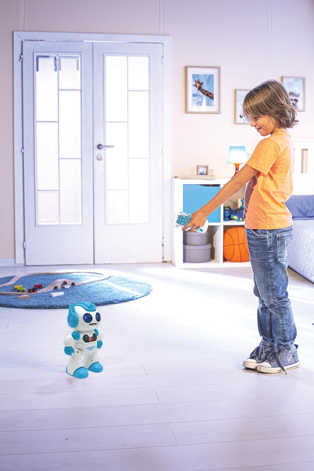 LEXiBOOK Powerman Max - Remote Control Walking Talking Toy Robot STEM Programmable Dances Sings Telling 10,000 Stories 300+ Learning Quiz Shooting Discs and Voice Repeat for Kids 4+ - ROB80EN, White