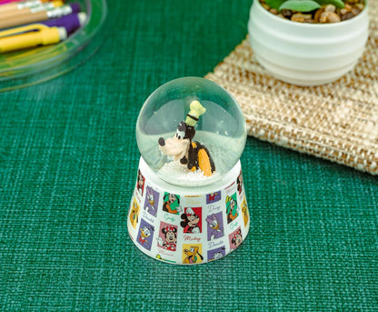 Silver Buffalo Disney Mickey and Friends Mini Light Up Snow Globe│Minnie Mouse│3.8 Inches Tall, 45mm (Small) - Colors A