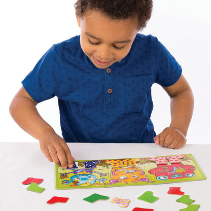 ORCHARD TOYS Moose Smelly Socks Game. Find Matching Pairs of Socks for Your Monsters! for Ages 3-6 and 2-4 Players
