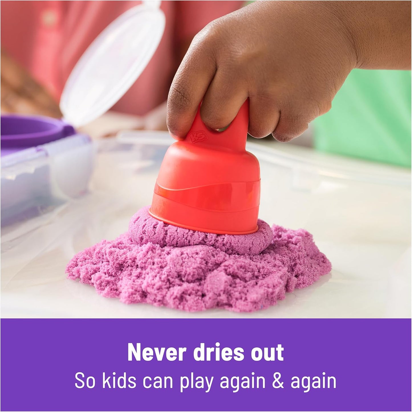 Kinetic Sand, Mermaid Palace Playset with 2.06lbs Play Sand (Neon Purple, Shimmer Teal & Beach), Tools & Folding Sandbox, Sensory Toys for Kids
