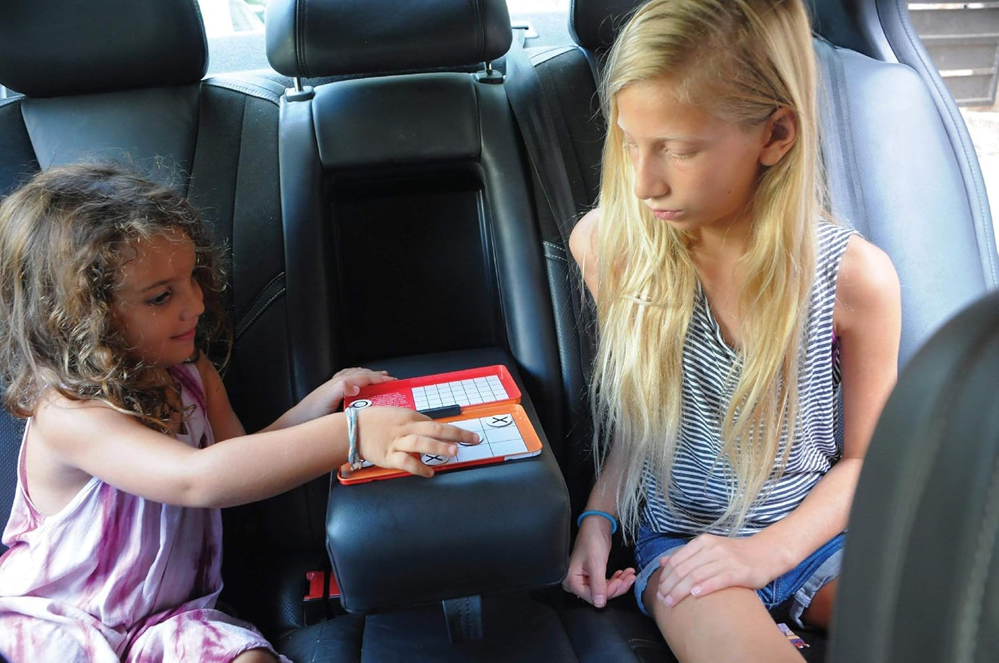 The Purple Cow Magnetic Game Box for kids and adults, Jet Setter