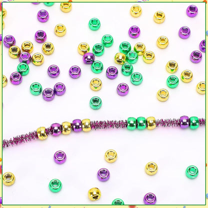 UPINS 1200Pcs Christmas Pony Beads Friendship Plastic Small Hair Beads Red Green White Pony Beads for Necklace Supplies (Christmas)