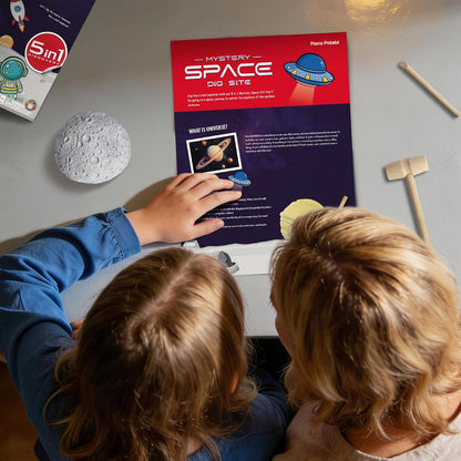 Mystery Space Dig Kit for Kids - 5-in-1 Solar System Excavation Toy with 5 Cosmic Treasures (Obsidian, Astronaut, Rocket, UFO, Footprint) - STEM Science Educational Gift for Boys & Girls