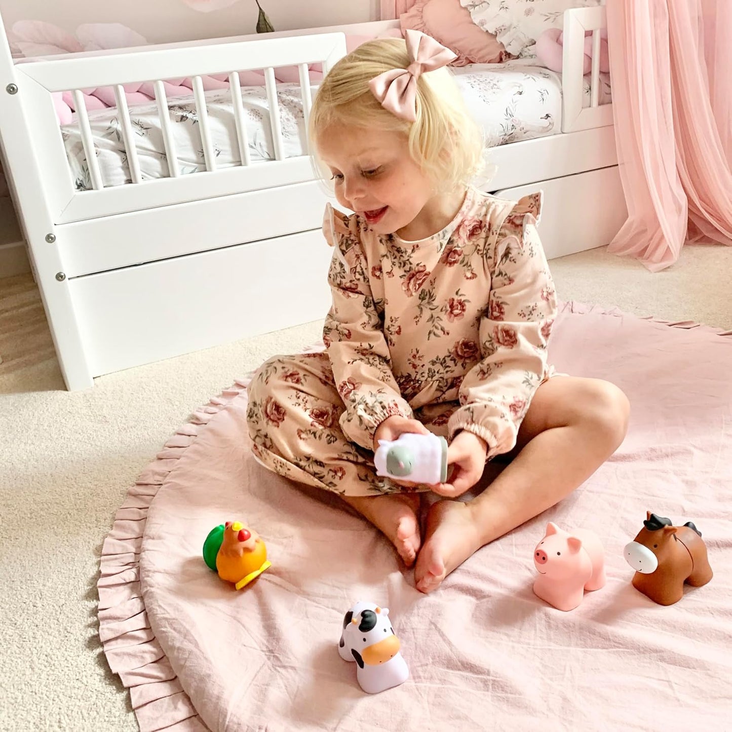Melissa & Doug Pop Blocs Farm Animals Educational Baby Toy - 10 Linkable Pieces