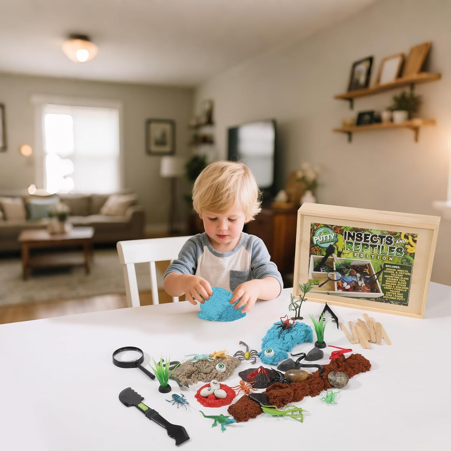 Insects and Reptiles Putty Explorers Educational Sensory Kit Wooden Play Box Bugs Snakes Science Life Moldable Sand Kit STEM Educational Toys Science Teacher Classroom Gifts Lizards Volcano Easter