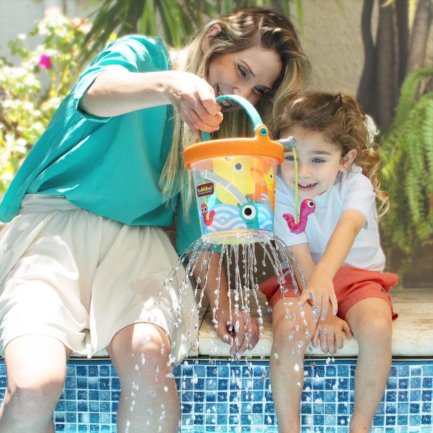 Yookidoo Ice Cream Bucket - Baby Bath Toys Scoop 'N' Splash Set with Floating Cups and Ice Cream Scooper - Water Toys for Toddlers Bathtime Fun