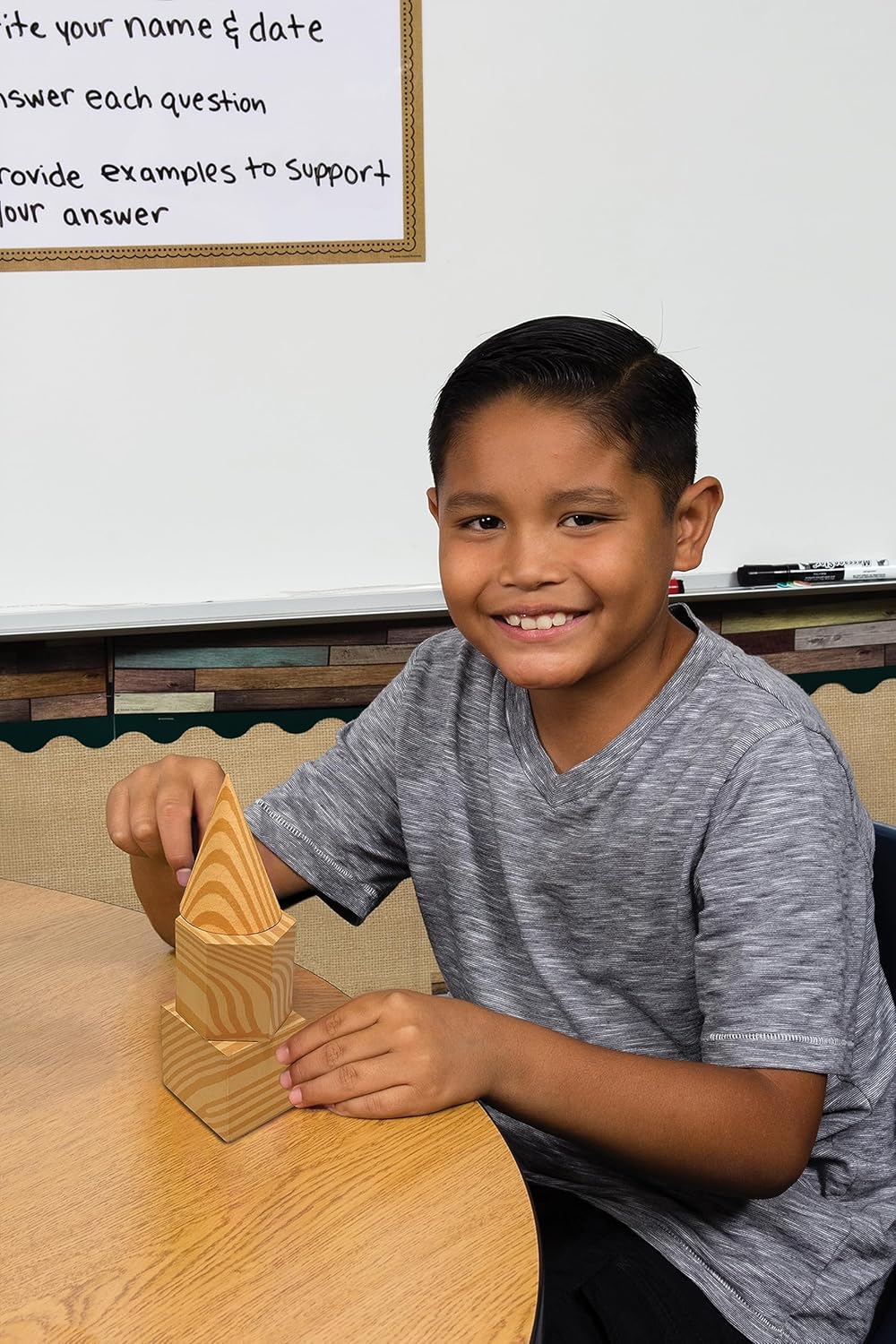 Teacher Created Resources Foam Geometric Solids (20651)