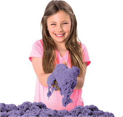 Kinetic Sand, Sandbox Playset with 1lb of Green and 3 Molds, for Ages 3 and up
