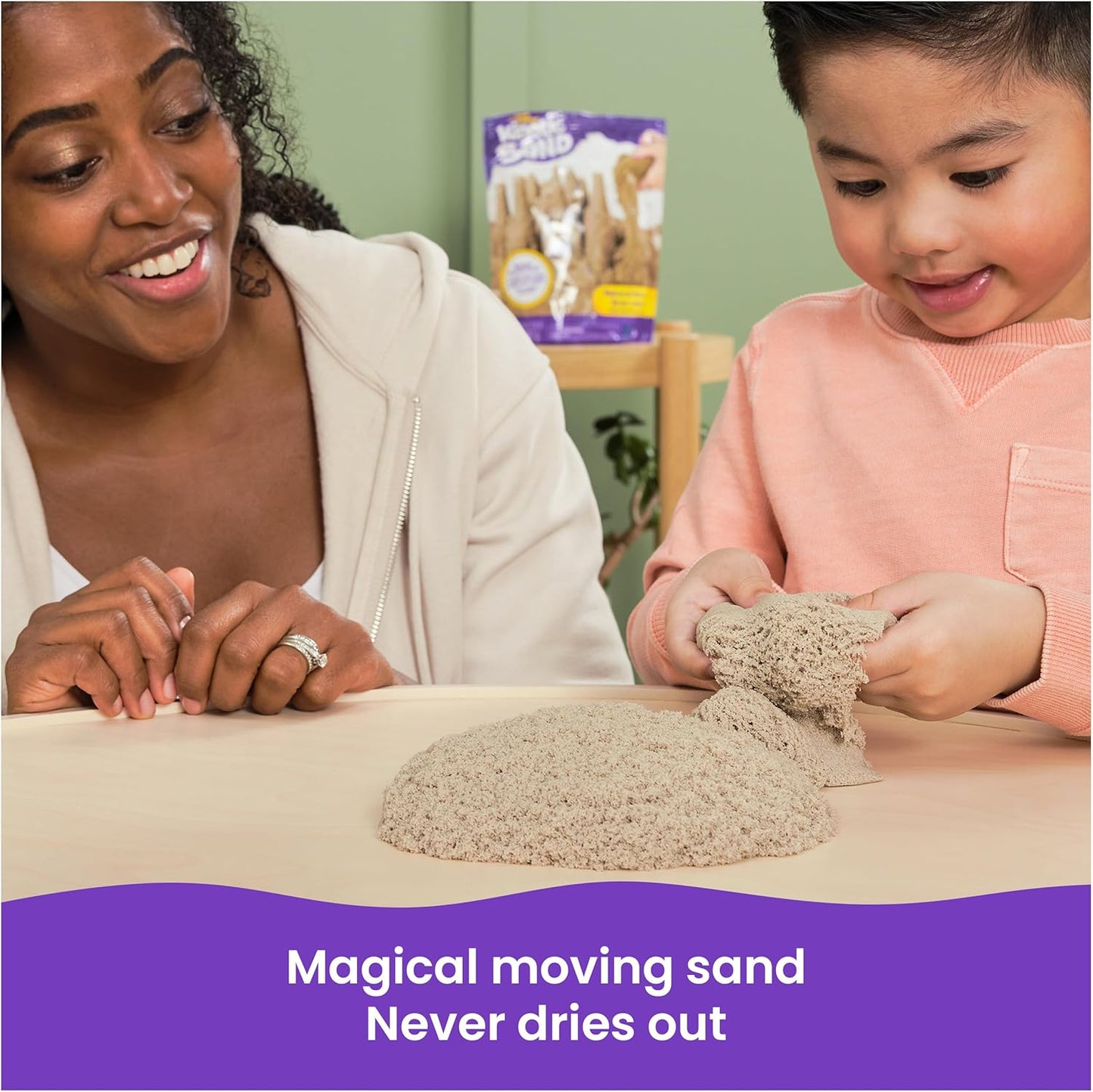 Kinetic Sand, 3.25lbs Beach Play Sand, Amazon Exclusive, Moldable Sensory Toys for Kids, Resealable Bag (Packaging May Vary), for Ages 3 and up