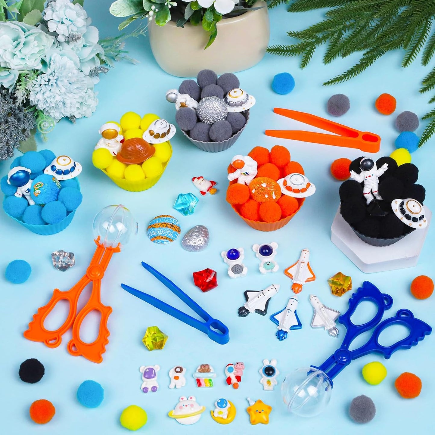 307 Pcs St. Patrick's Day Sensory Bin Filler Shamrock Fine Motor Sensory Bin Items Includes Pom Poms Irish Shamrock St. Patrick's Hat Resin Animals for Counting Sorting Training