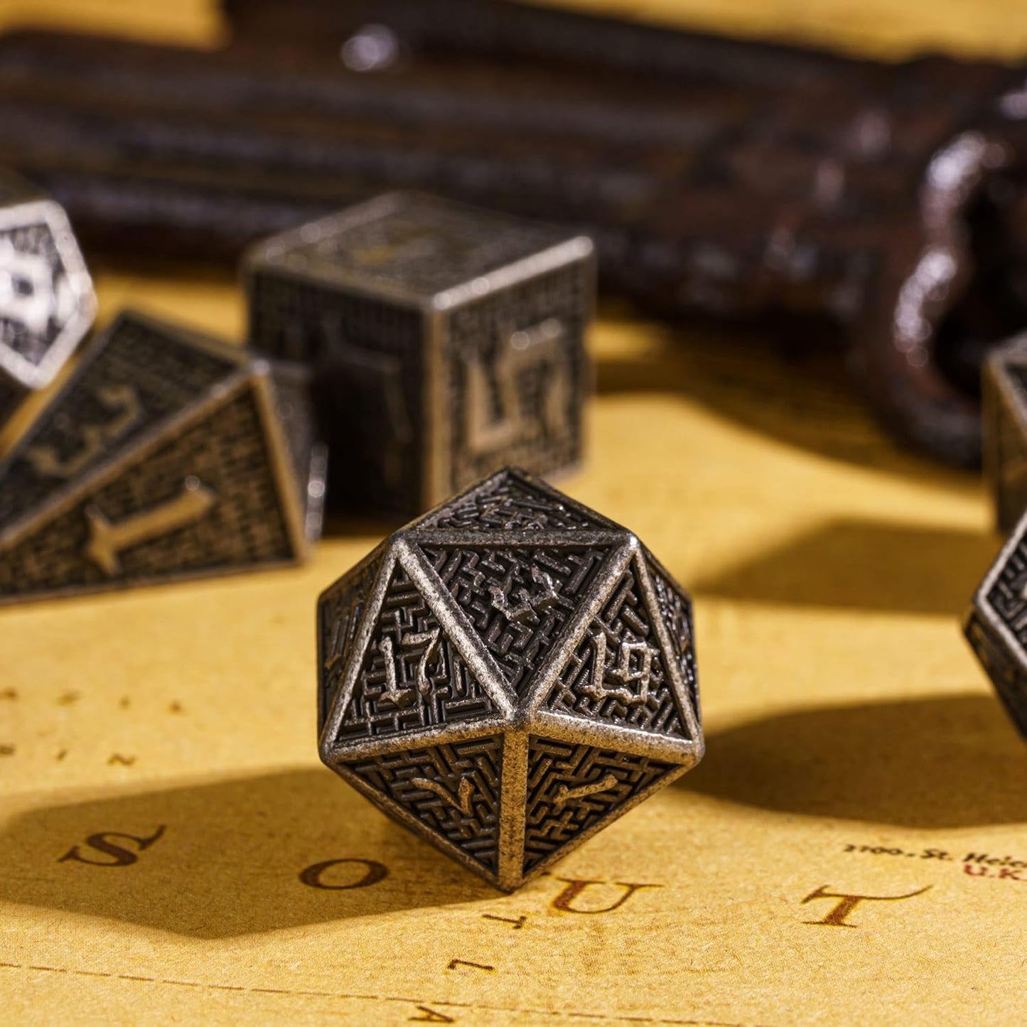 UDIXI Steampunk Metal Dice Set, 7 Die Polyhedral DND Dice Set for D&D Role Playing Game and Math Teaching (Ancient Copper)