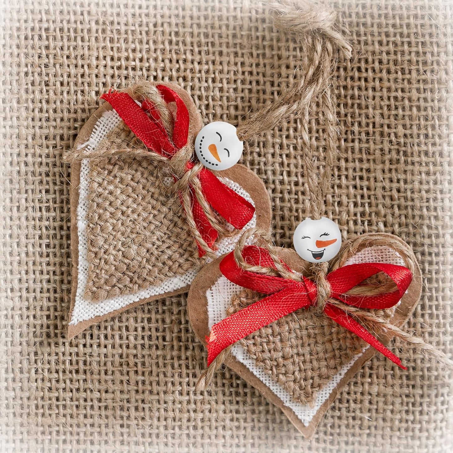 50PCS Christmas Snowman Wooden Bead, 20mm Winter Craft Wood Round Beads Natural Wood Beads for Xmas Tree Hanging Decoration Winter Holiday Garland Making DIY Craft Supplies