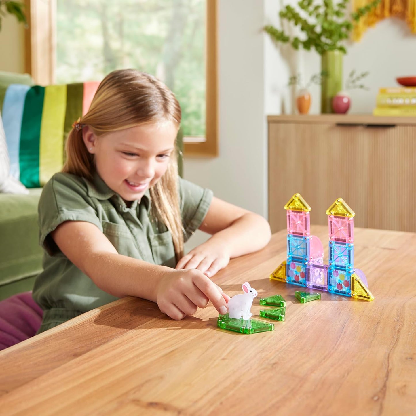 Magna-Tiles microMAGS 26-Piece Travel Magnetic Construction Set – Bold Colors, The Original Magnetic Building Brand