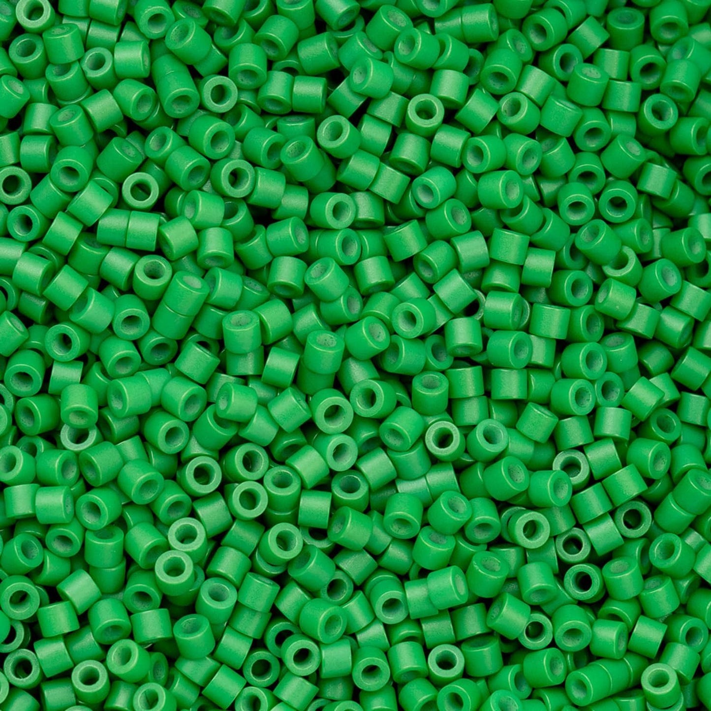 John Bead 25g Cylin Beads Opaque Turquoise Green 11/0 Glass Cylindrical Seed Beads for Jewelry Bracelets Necklaces Earrings Making Embroidery