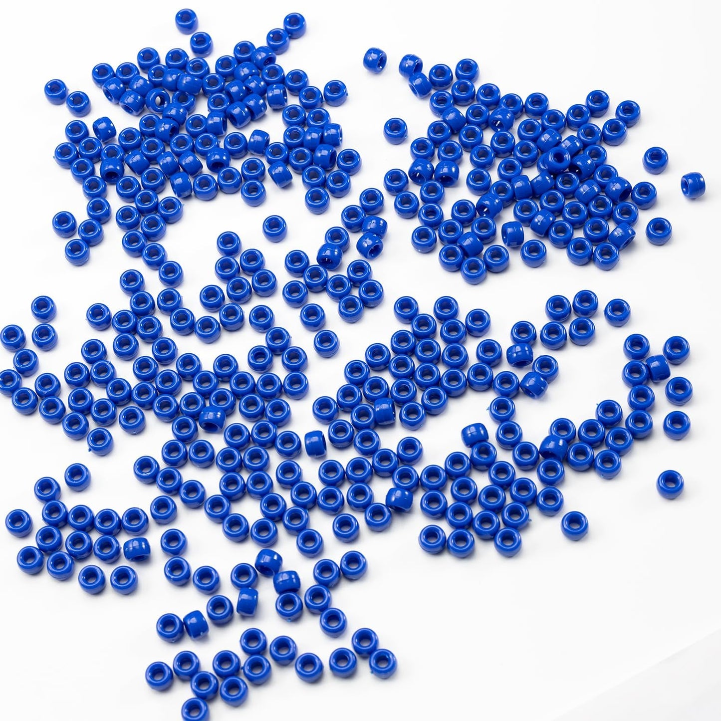 Gxueshan 1000 Pcs Acrylic Black Pony Beads 6x9mm Large Hole Pen Hair Kandi Beads Bulk for Friendship Bracelet Necklace Jewelry Making Earring Braiding Kit