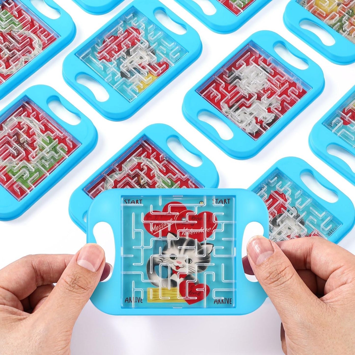 JellyArch 24 Pcs Maze Puzzle Cube Bulk Maze Game Puzzle Educational Cube Handheld Brain Teaser Puzzles Escape Room Party Favor Graduation Classroom Exchange Gift for Students Adult Teacher(Classical)